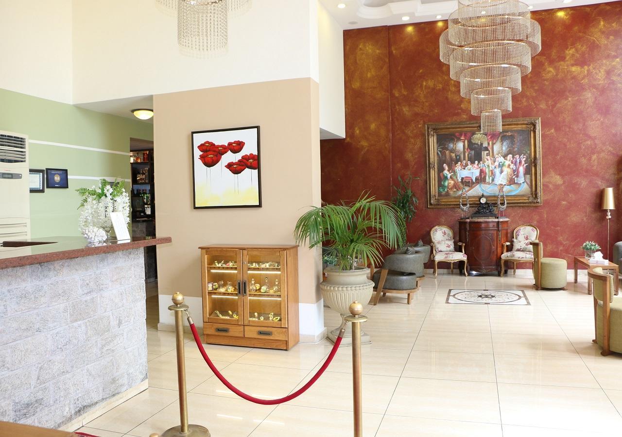 Al Murjan Palace Hotel Jounieh Exterior foto